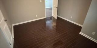 Check out this Beautiful 3 bed 1 bath home Gallery 8