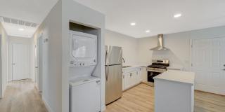 Single Story 4 bedroom home! Gallery 13