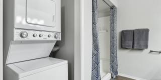 Senior Housing - Court Senior Apartments Gallery 9