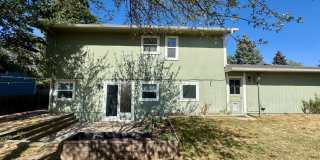 4 Bedroom Home in Villa Loma-Available NOW Gallery 20