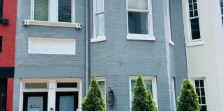 525 2ND Street NE 525 2ND Street NE Gallery 1