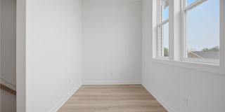 909 Baltic Avenue Gallery 11