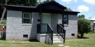 2 Bedroom 1 Bath Home Minutes from Uptown Charlotte 2 Bedroom 1 Bath Home Minutes from Uptown Charlotte Gallery 1