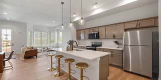 1121 Southwest 11th Street Gallery 1