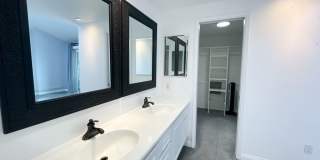 Waterfront Condo on the Buena Vista Lagoon - 5 mins from Carlsbad Village! Gallery 16