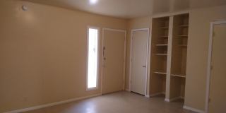 COZY DUPLEX, NEAR SHOPPING & 281! Gallery 22