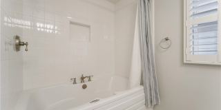 2546 Bungalow Gallery 30