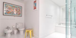 520 West Ave Gallery 20