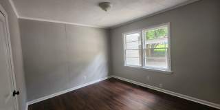 3 Bedrooms 1.5 Baths - North Columbus - Large Corner Lot Gallery 13