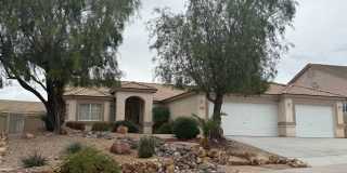 Beautifully Landscaped Home in Desert Foothills Gallery 1