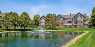 The Monroe Gallery 17