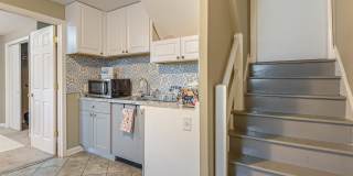 5929 CAMBERLY Avenue Gallery 2