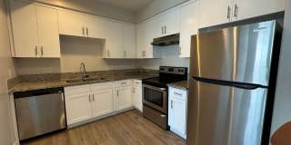 Sherman Oaks Place Gallery 1