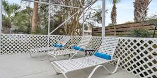 Gorgeous 4 bedroom pool house for rent w/ deeded beach access + pool & yard service included in the rent! Gallery 44