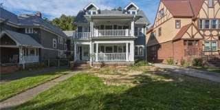 3379 Euclid Heights Boulevard 3379 Euclid Heights Boulevard Gallery 1