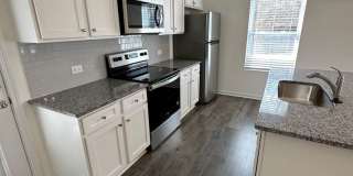 Rare Opportunity – Charming 1 Bedroom ADU Near Uptown! AUGUST MOVE IN Gallery 4