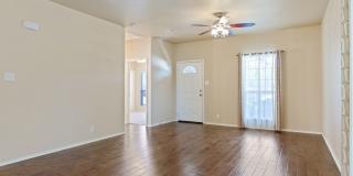 308 RUSTIC TRL Gallery 8