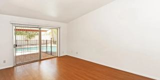 2604 S Cottonwood Dr Gallery 9