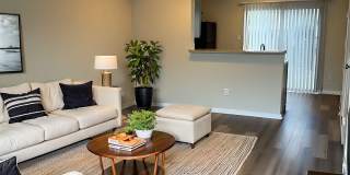 Ashland Towne Square Gallery 21