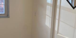 1300 N MEADE Street Gallery 13