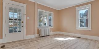 Newly renovated 6-bedroom, 2-bath single-family home - Schedule your your! Gallery 15