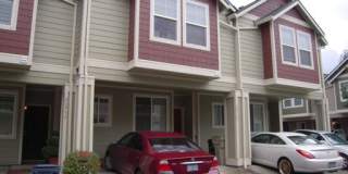 Fresh 3 bedroom - New Carpet new paint in Quatama area Gallery 1