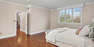 12 WINDERMERE WAY Gallery 23
