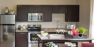 Avalon Dunn Loring Gallery 6