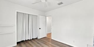 351 SW 13TH Street Gallery 22