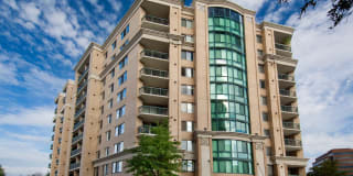 2201 Wilson Gallery 1