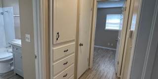 3 bed, 1 1/2 bath, 1 car garage Gallery 51