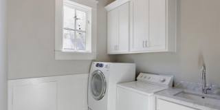 1013 Euclid Avenue Gallery 26