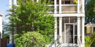 Spacious 3bd/2.5ba Home w/ Fenced Backyard in Great Location! Gallery 1