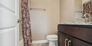 6 Bedroom Single Family in Lafayette Gallery 24