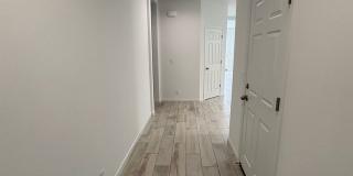NW Visalia Home For Rent! Close to sports park & shopping centers! Gallery 28