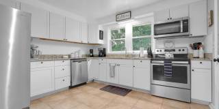 619 Graycroft Drive Gallery 4