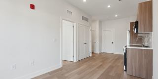 130 West Girard Avenue Gallery 27