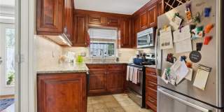 73 La Rue Place NW Gallery 12