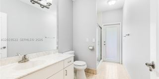 1256 Manor Dr S Gallery 23