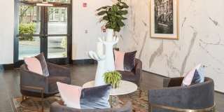 Capital Collective Luxury Apartments Gallery 9