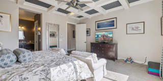 5907 E CALLE DE LAS ESTRELLAS -- Gallery 23