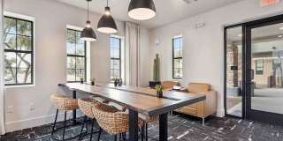 The Laurel Apartments Gallery 28