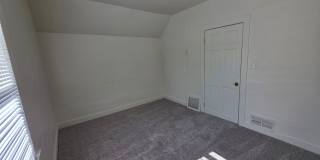 826 W Elsie Street Gallery 12