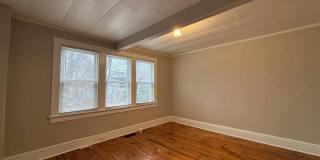 4 Bedroom 2 Bath Single Family Home W/Garage! Gallery 10