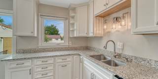 About This Property Gallery 19