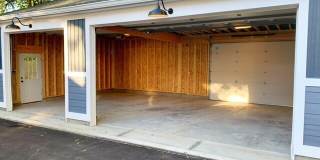 3130 North College Avenue Gallery 6