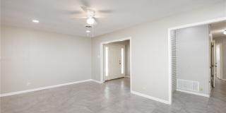 207 Blanco Drive Gallery 22