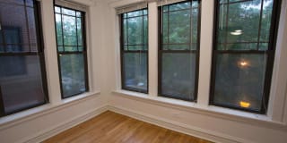 5452 S Ellis Gallery 26