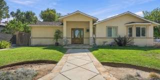Charming Single Story Woodland Hills Retreat Near Warner Center Gallery 1