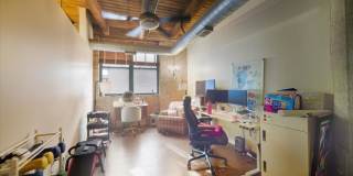 420 W Ontario Gallery 1